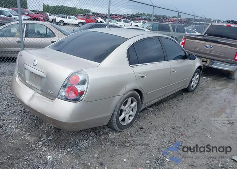 2005 Nissan Altima 2.5 S из США, поврежденный, VIN 1N4AL11D45C376411